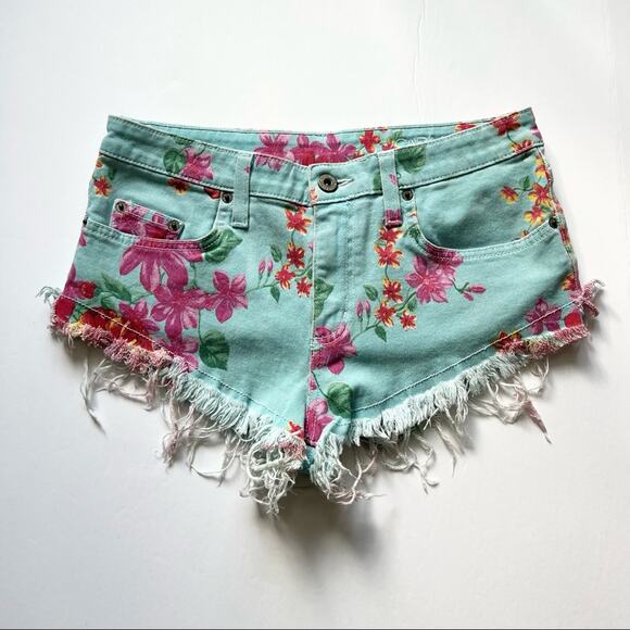 LF Carmar Festival Shorts Size 27 Floral Cheeky Distressed Teal Pink - Picture 13 of 13